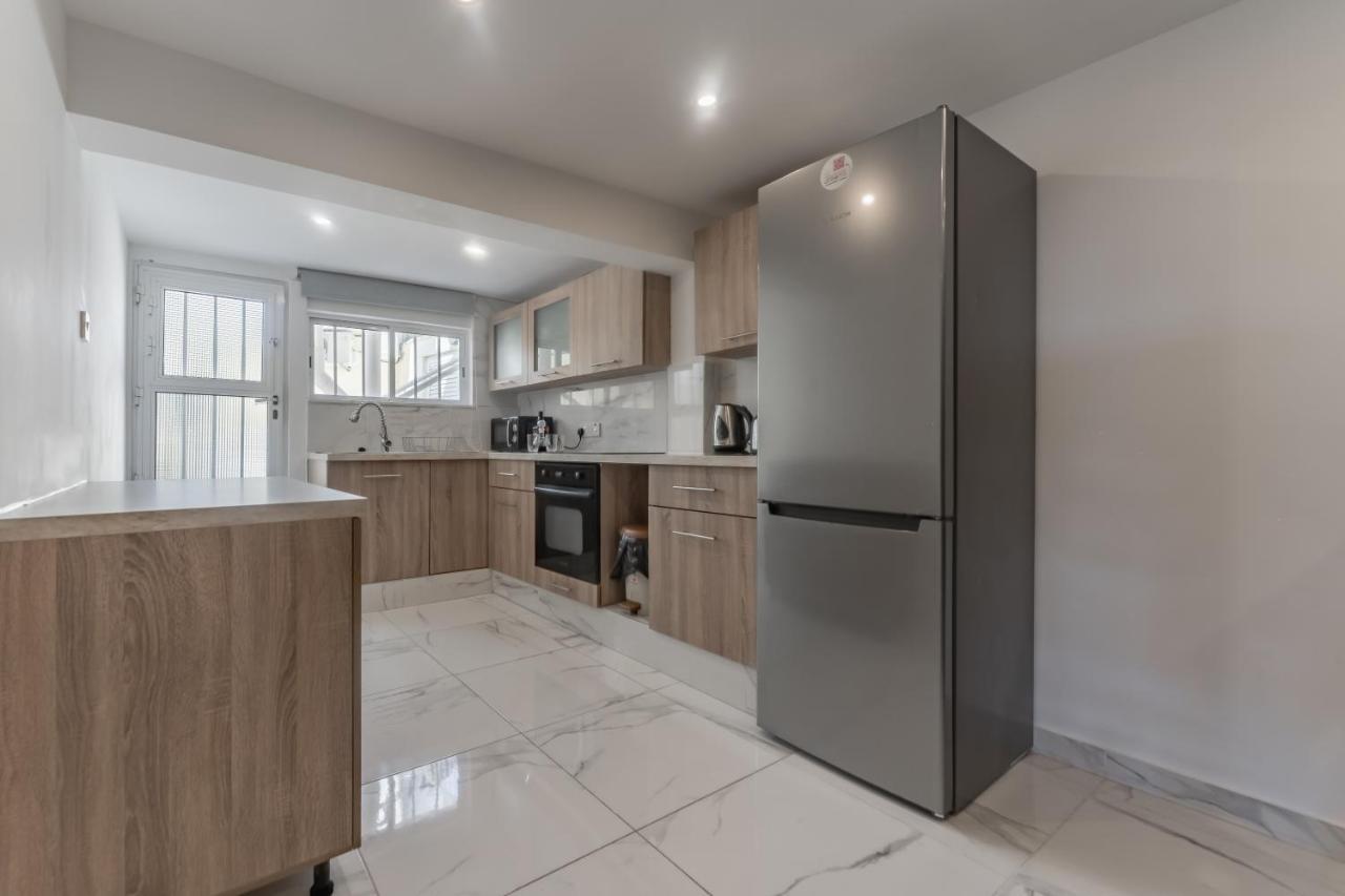 Sant Central Deluxe Apartments Ayia Napa Exteriér fotografie