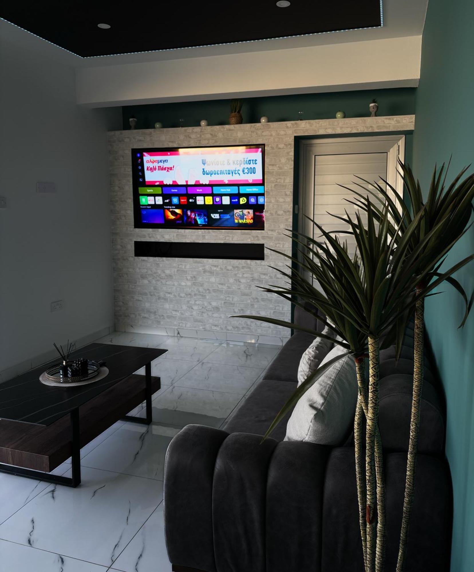 Sant Central Deluxe Apartments Ayia Napa Exteriér fotografie