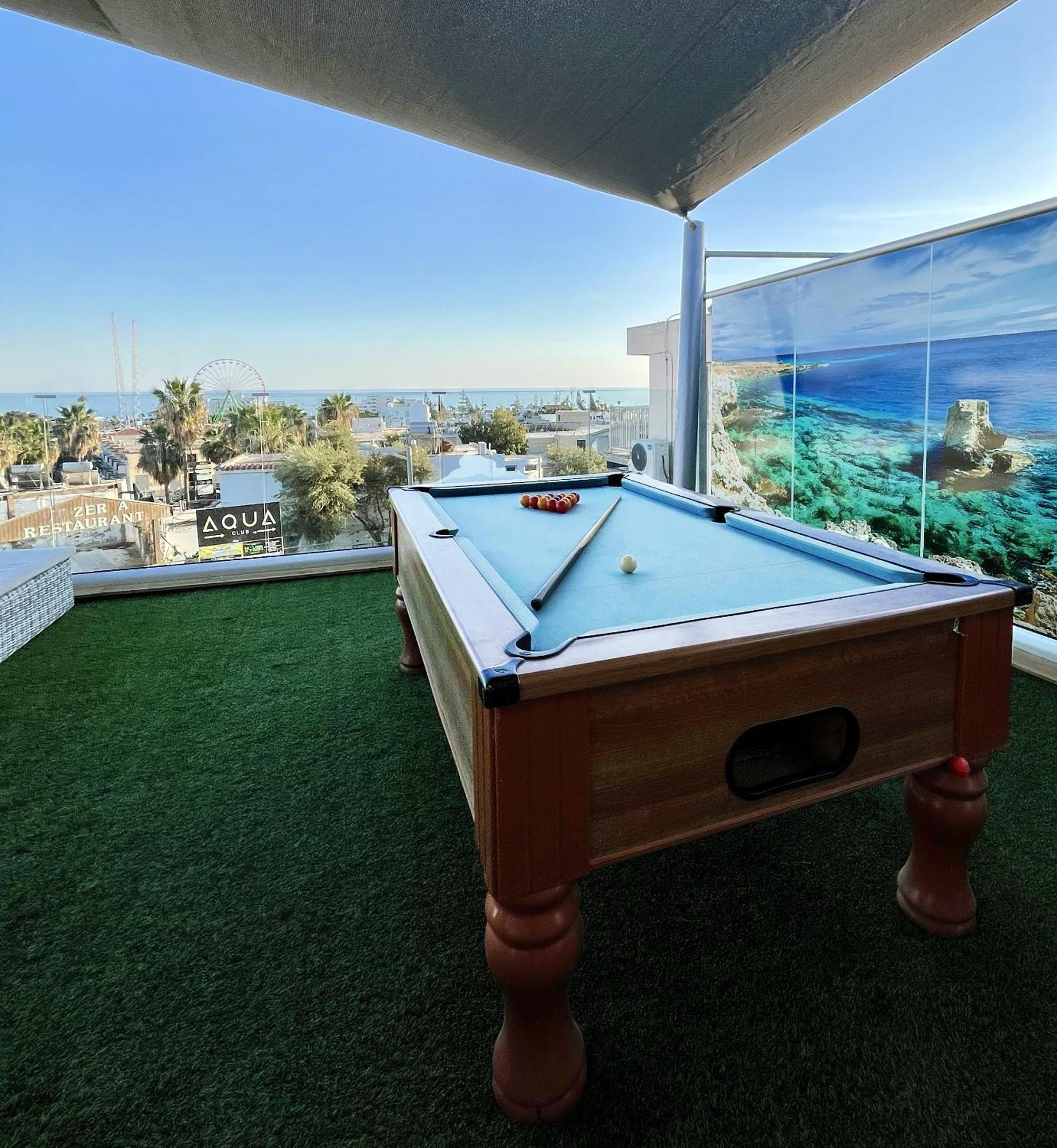 Sant Central Deluxe Apartments Ayia Napa Exteriér fotografie
